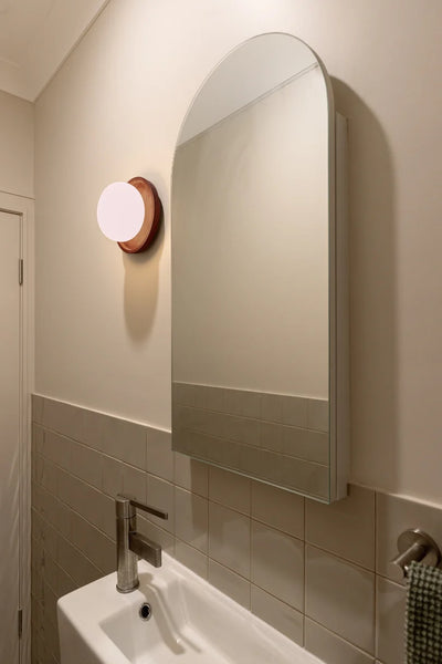 Loman Wall Light