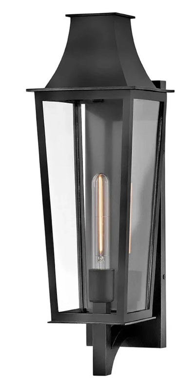 Georgetown 1L outdoor lantern by Hinkley Lighting