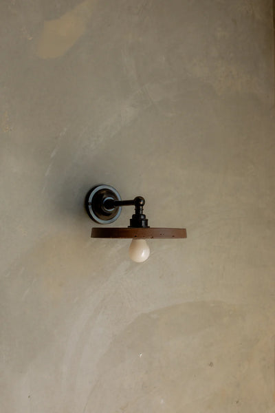 Loman Straight Arm Wall Light