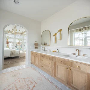 Labra 12lt Chandelier by Hudson Valley