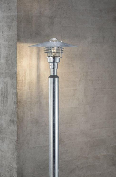Vejers 2M Galvanised Steel Lamp Post