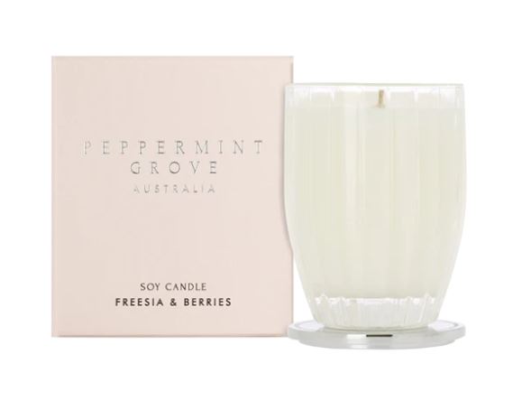 Freesia & Berries Mini Candle