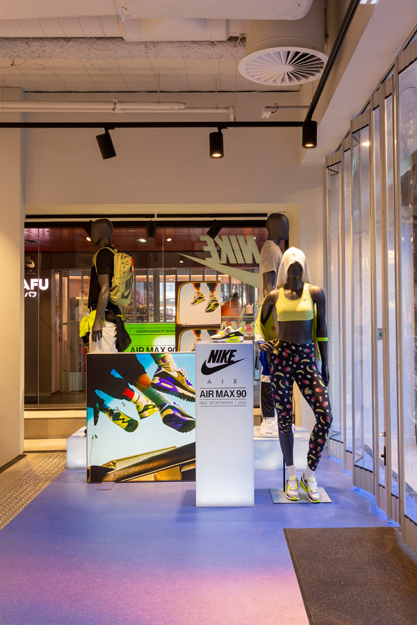 Kobe 35W White/Black Trim Track Light