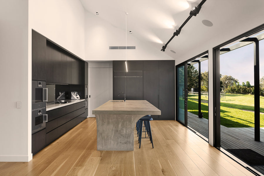 Switch 80mm Textured White/Black 2700K Downlight