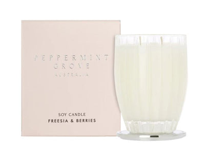 Freesia & Berries Large Candle