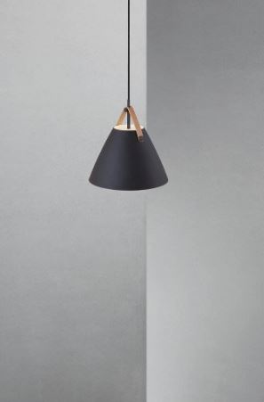 Strap 27 Black Pendant