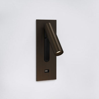 Fuse 3 USB Matte Black Wall Light